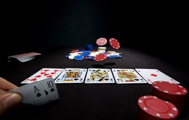 Classic Blackjack کیسینو میں ایک آن لائن گیم کا انتخاب کریں۔